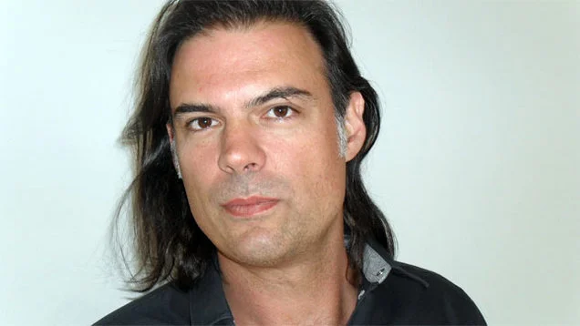 simon_moor_645_normal.jpg