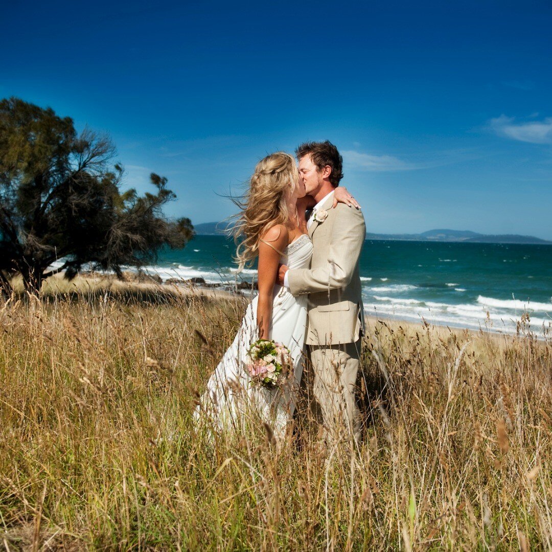 Just beautiful barefoot beach wedding way back when... Liz + Al 🤍