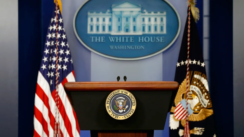 whitehousebriefinglectern_121416getty.jpg