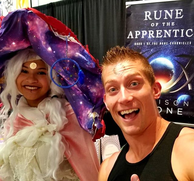 Had an awesome time at #ColoradoSpringsComicCon at our @apotheosisstudios booth with #RuneOfTheApprentice ! So stoked to have copies of @thelastamazon
For @comicconparis in October!
.
#comiccon #cosplay #books #indiedev #ComicConParis #cosplayers #fl