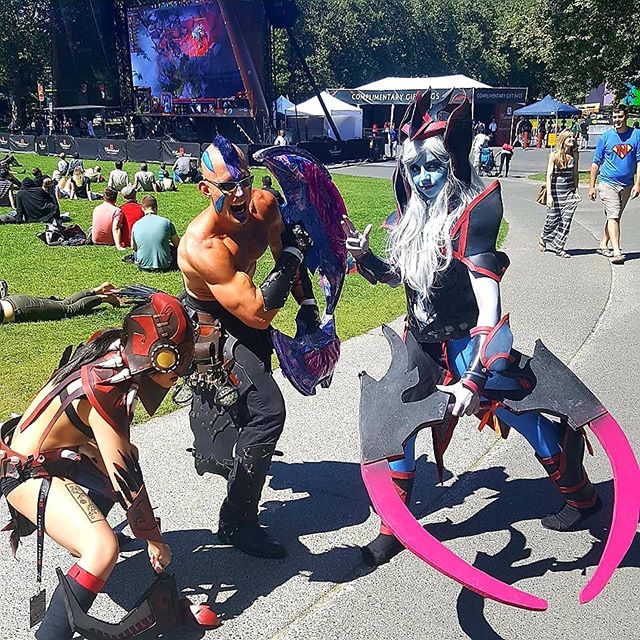 #TI9 @nickstone90 and I are coming for you! Need my #DOTAcosplay fix! 😍
.
#dotacosplay #dota2cosplay #DOTA2 #AntiMage #vengefulspirit #bloodseeker #cosplayersofinstagram #mlg #gamer #videogamememes #videogames #gaming #cosplayer #cosplay #cosplayers