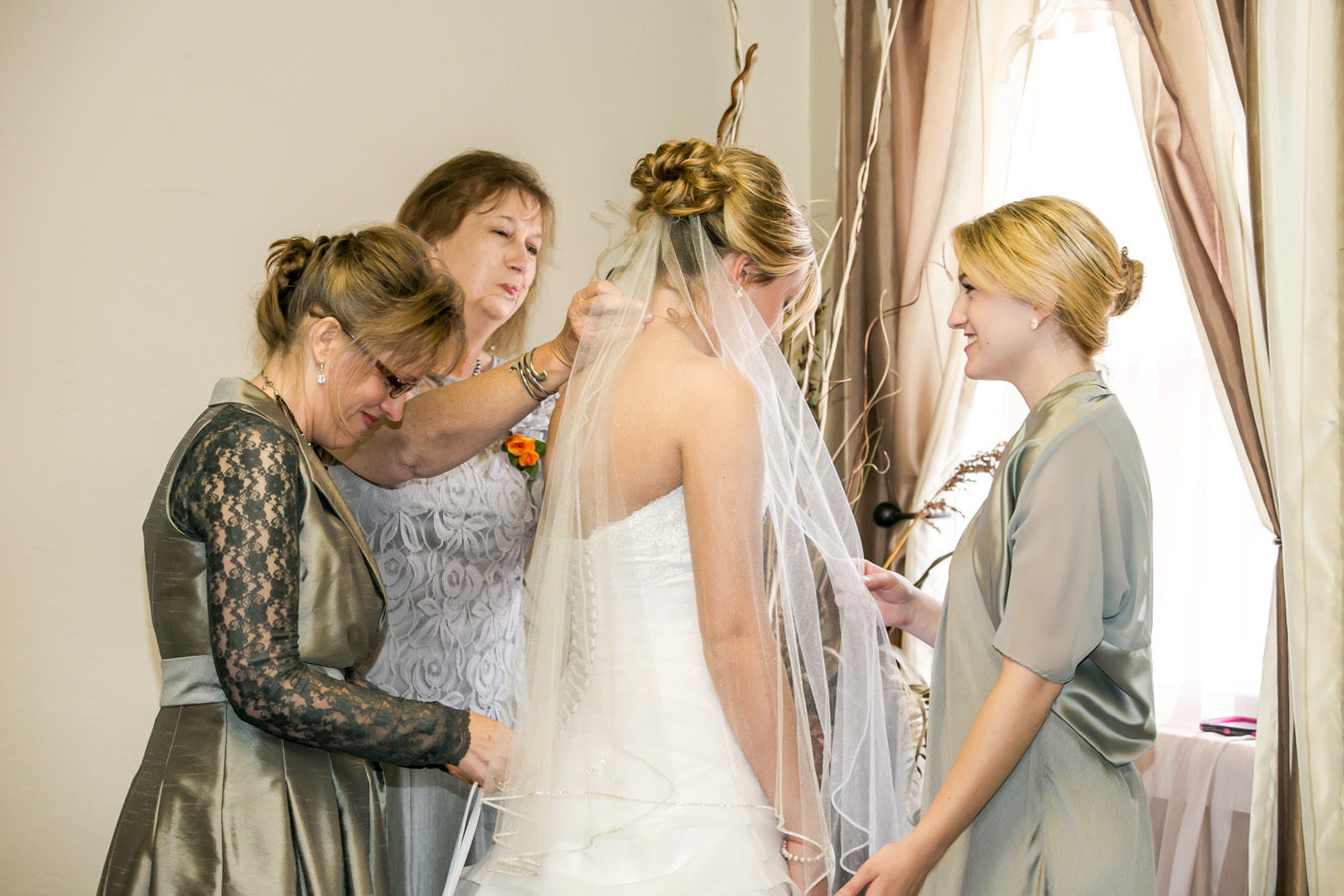 weddingPhotographyStillwaterok-12.jpg