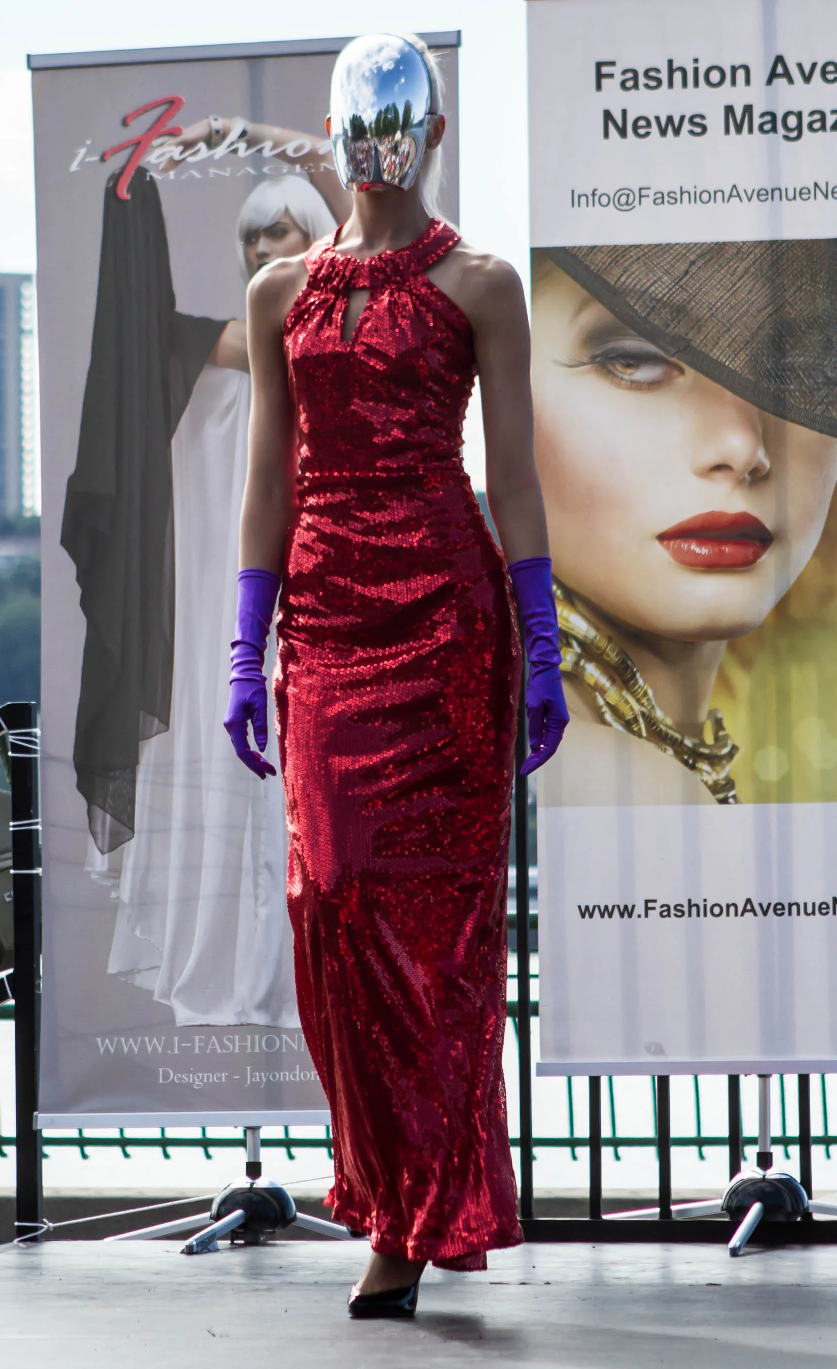 Fashion on the Hudson 2213.jpg