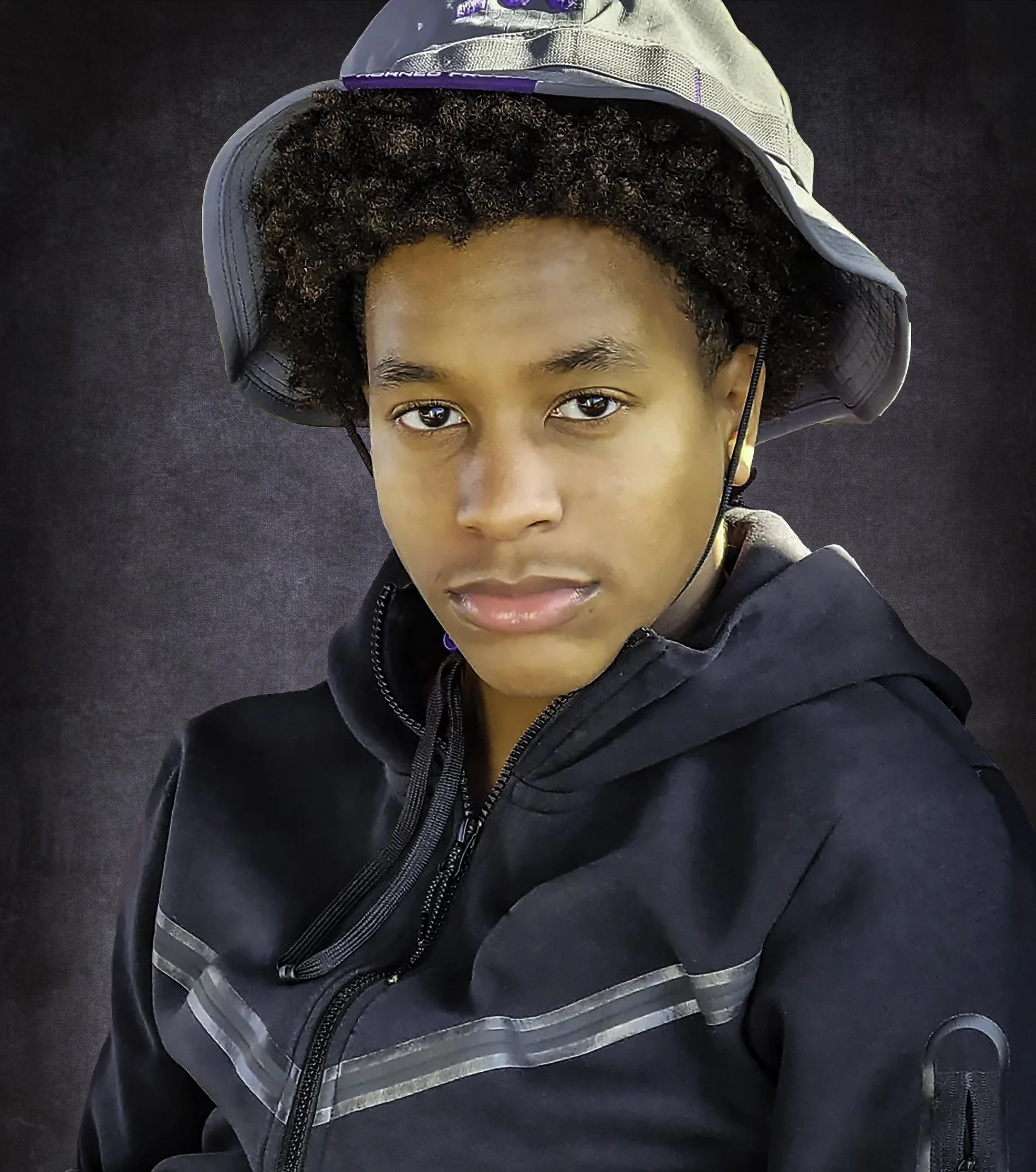 Andy at TCU 2023-01-21 on Oxford College Texture Wall 333 Dark-2.jpg