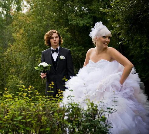 Anna_Lidström_Weddingdress_Underbaraclara1.jpg