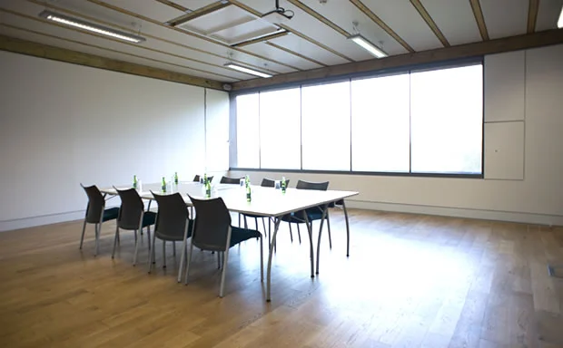 hackney_marshes_meeting_room_2 copy.jpg
