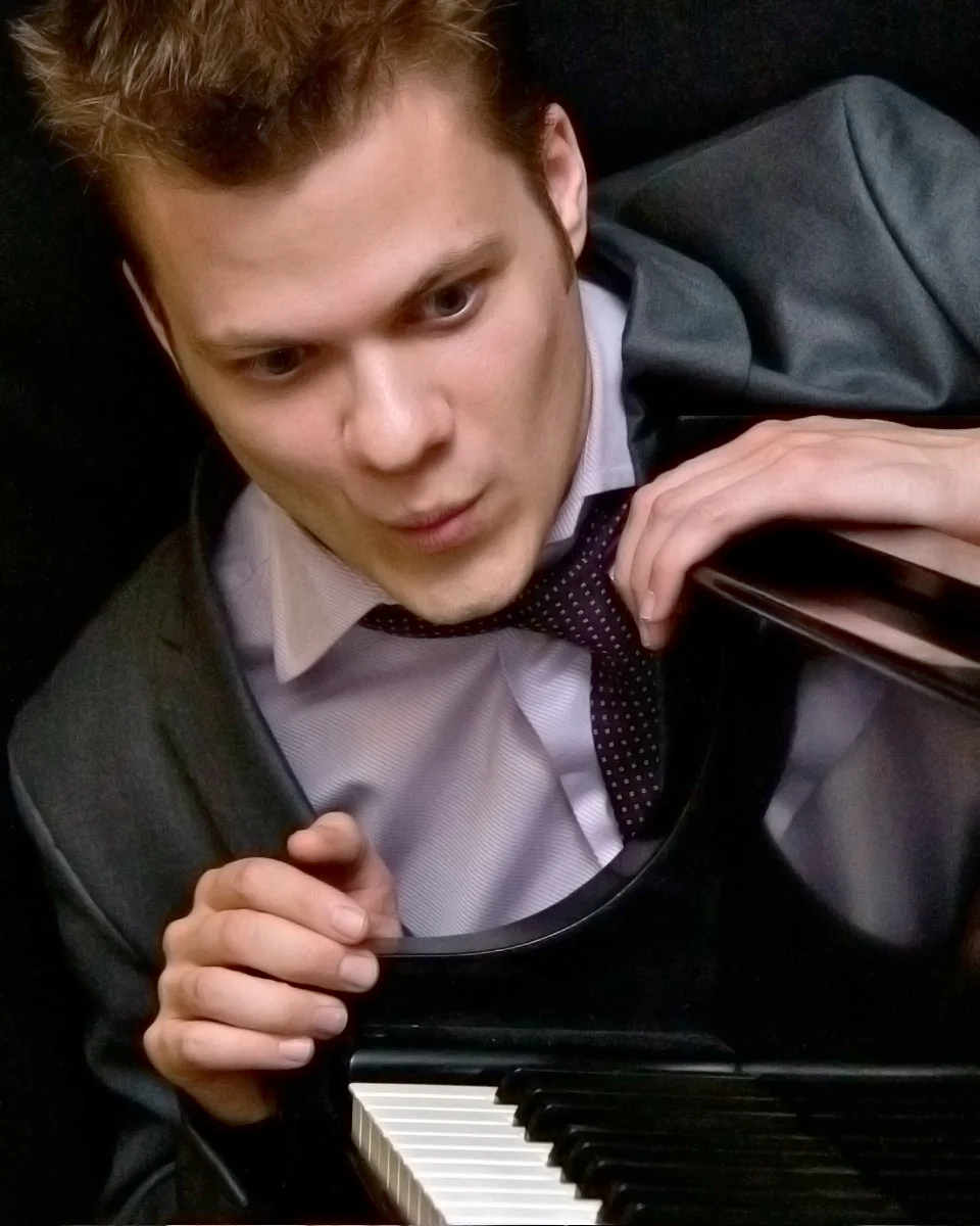 Greg Anderson 10a.jpg
