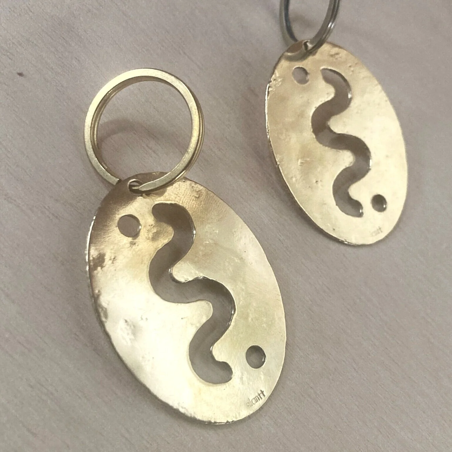 SQUIGGLE Keychain
