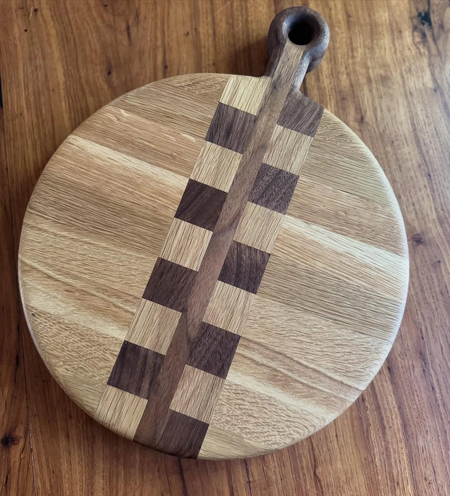 excited to see some of the collaboration cutting board pieces finishing up that I&rsquo;ve been working on with my husband, Jake (fine woodworker/creative director) . Posted this piece on my webshop and will bring it to @austinstudiotour for weekend 