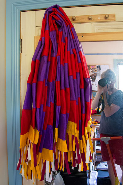 The short scarfs.