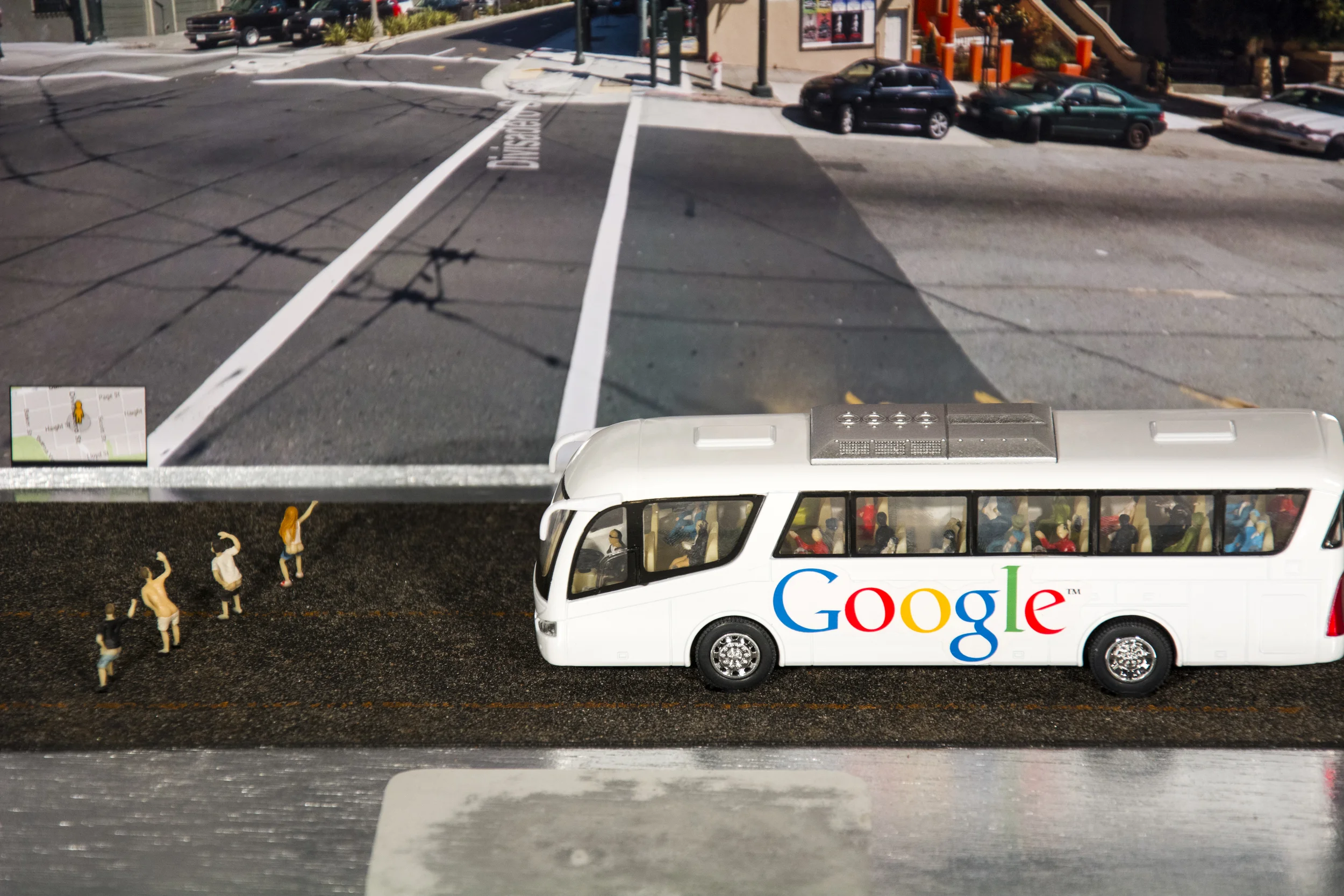 Google Mooning