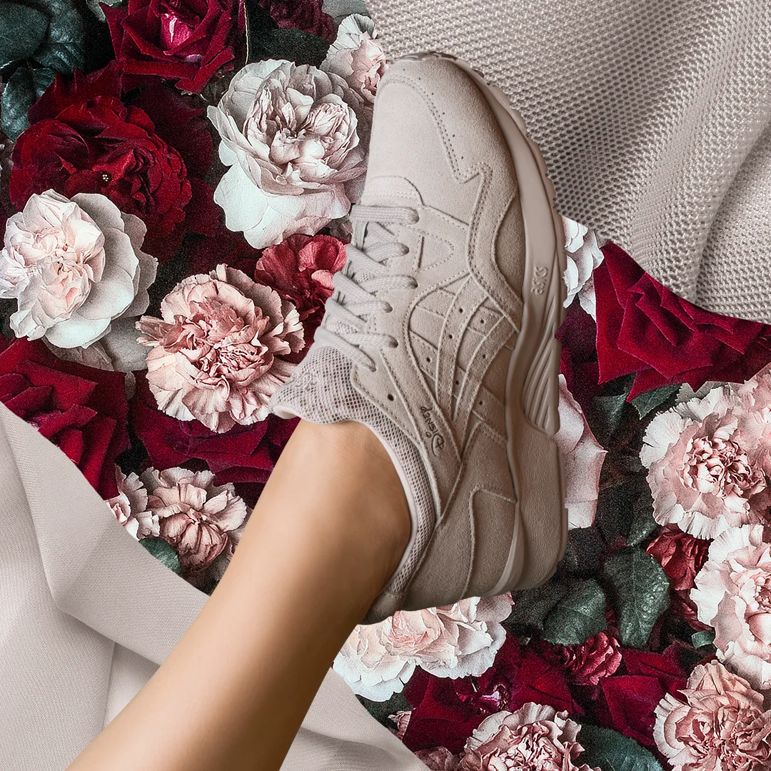 ASICS_RGB_BB_GOLD_On_Foot_Still_Mesh_Whisper_White.jpg