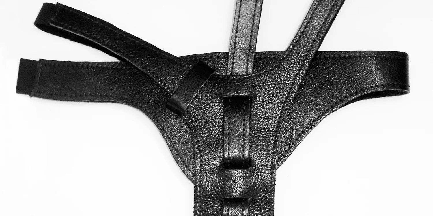 SSS_Web_HOME_Slide_F09_HeadGear.jpg