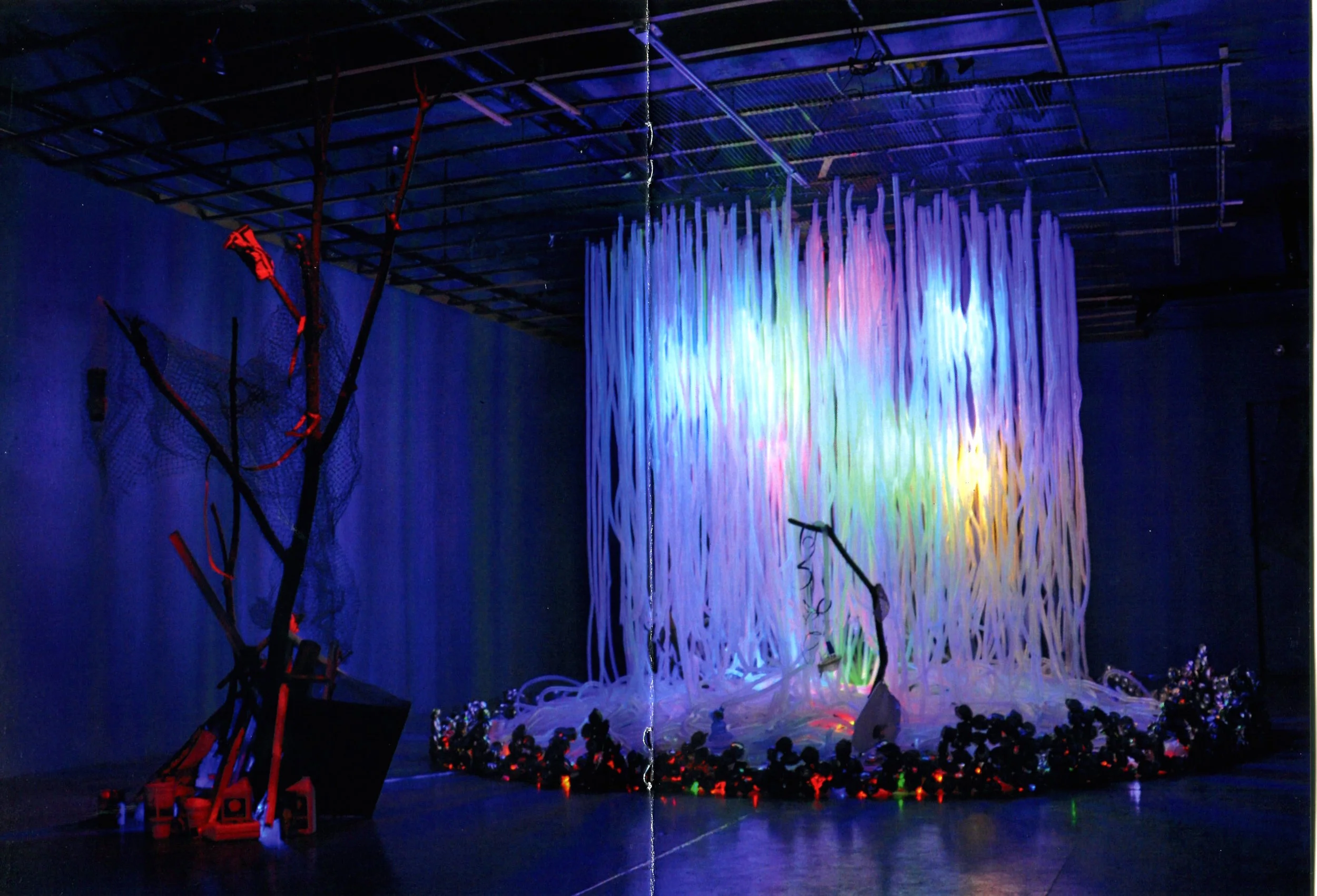 Breathing, an installation by Chin Chih Yang, “to communicate a conservational aesthetic in our society of waste”. 2012