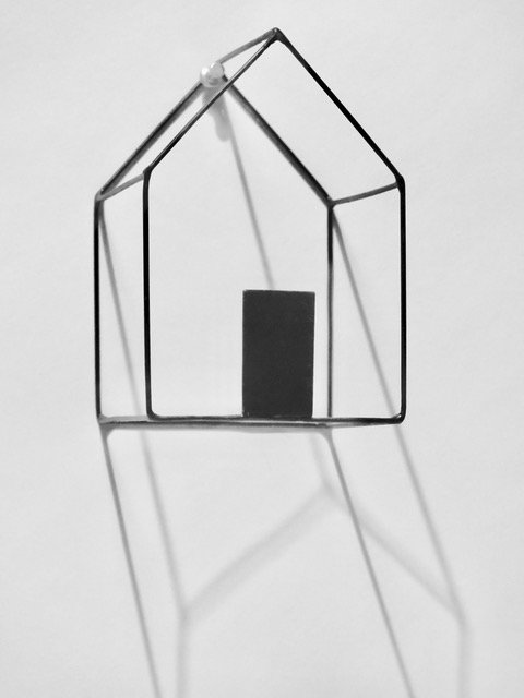 #82 Gunnar Theel Haus (#57) Wire, painted 6 1/2 x 4 1/4 x 4 1/2 in 2018