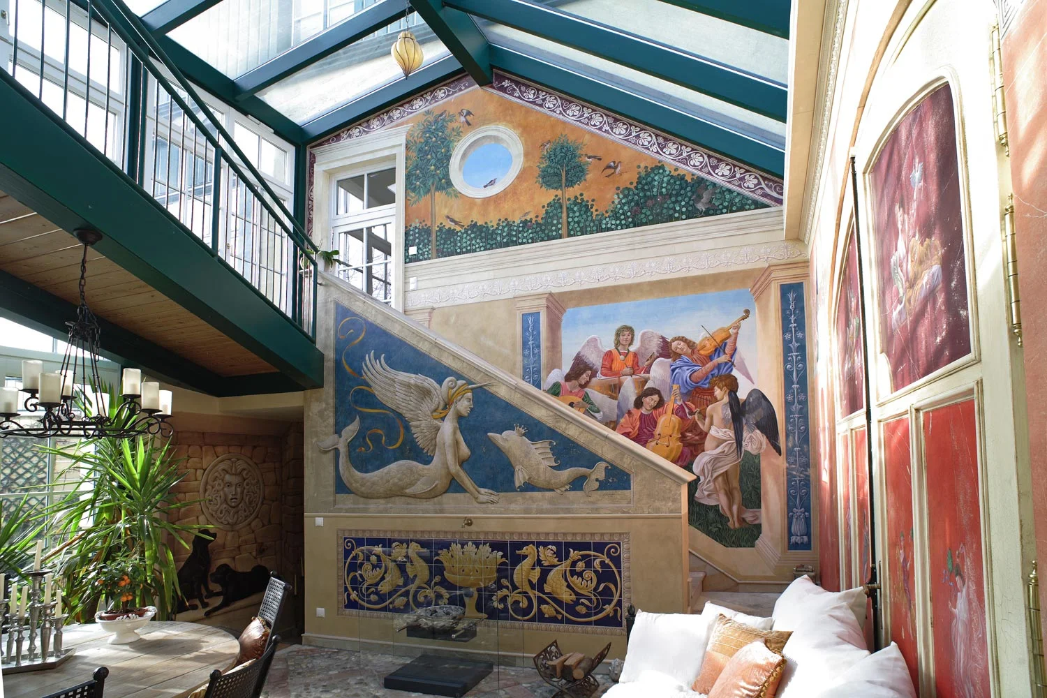 PARADISE CHAMBER