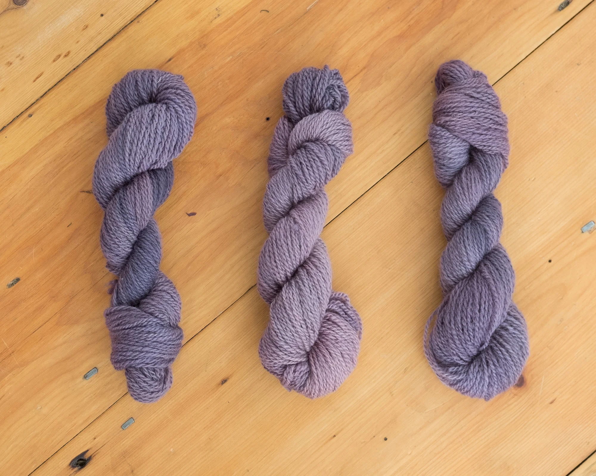 Wool Trip yarn, Julie Asselin Micro Edition MAUVE