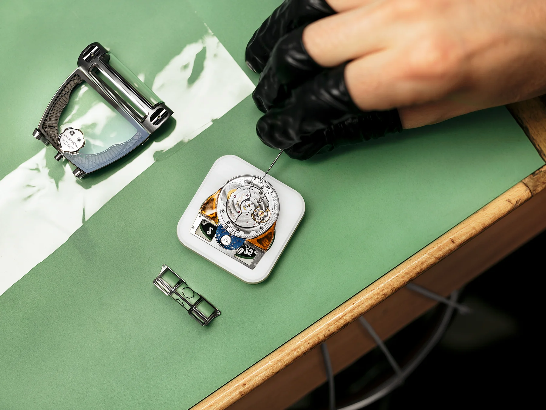 MB&F MoonMachine No.2