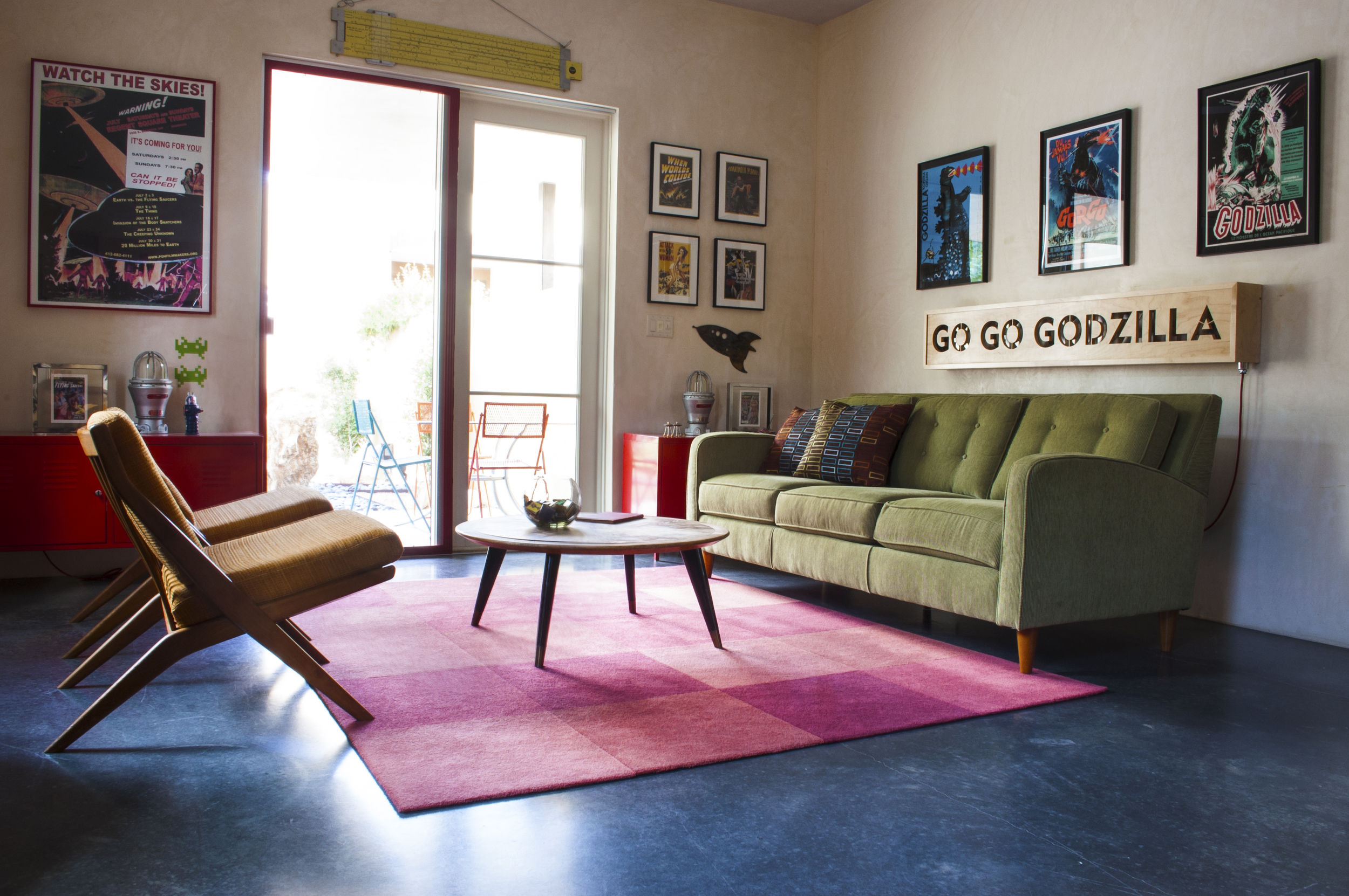 824B: Karys Living Room