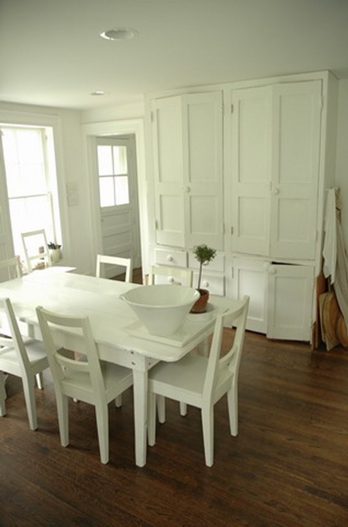 built in cabinet (3).JPG