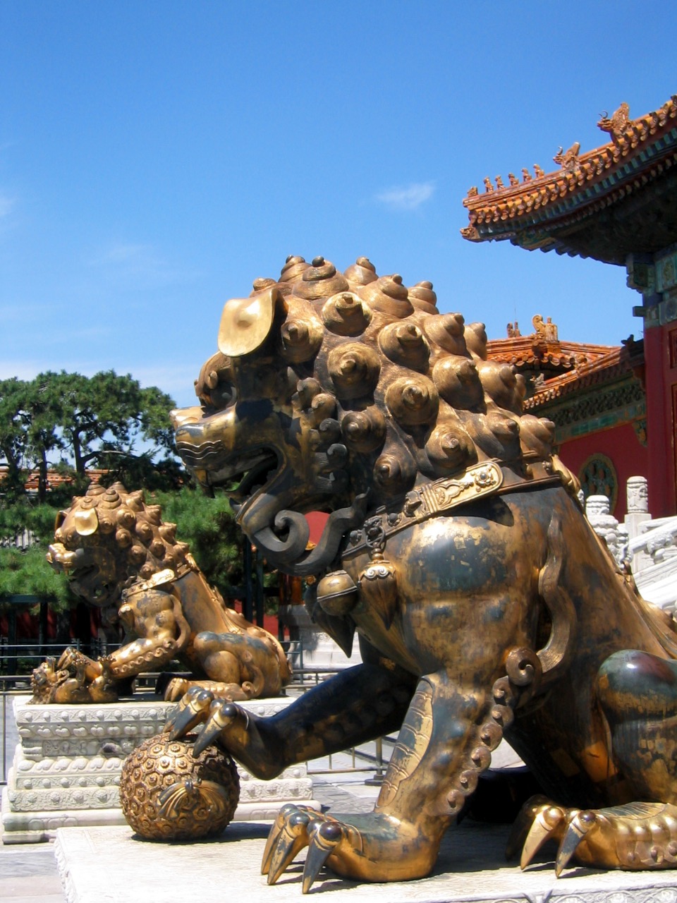   Imperial guardian lions. &nbsp; Forbidden City, Beijing, China  