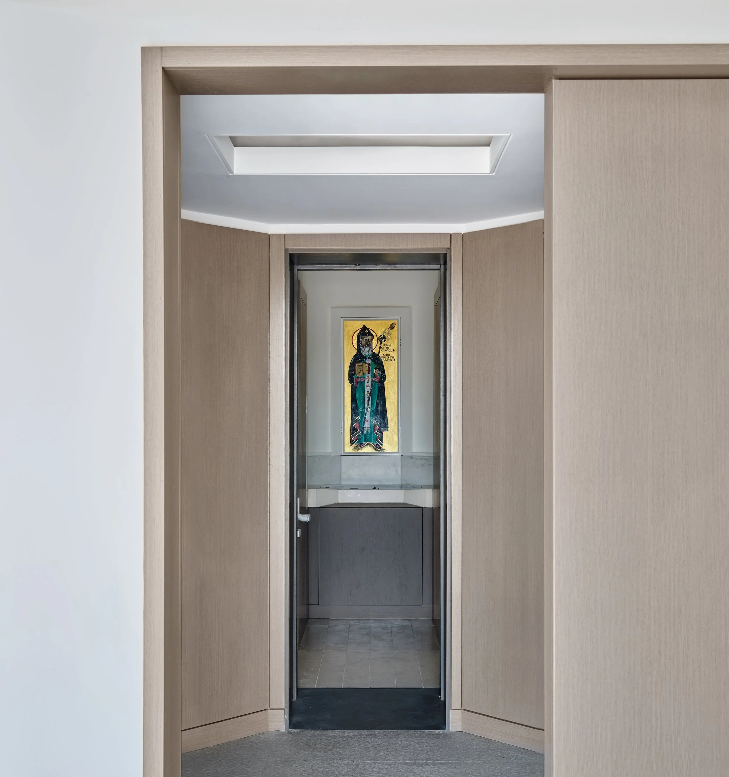 11_St Sarkis_11_5176_Vestibule.jpg