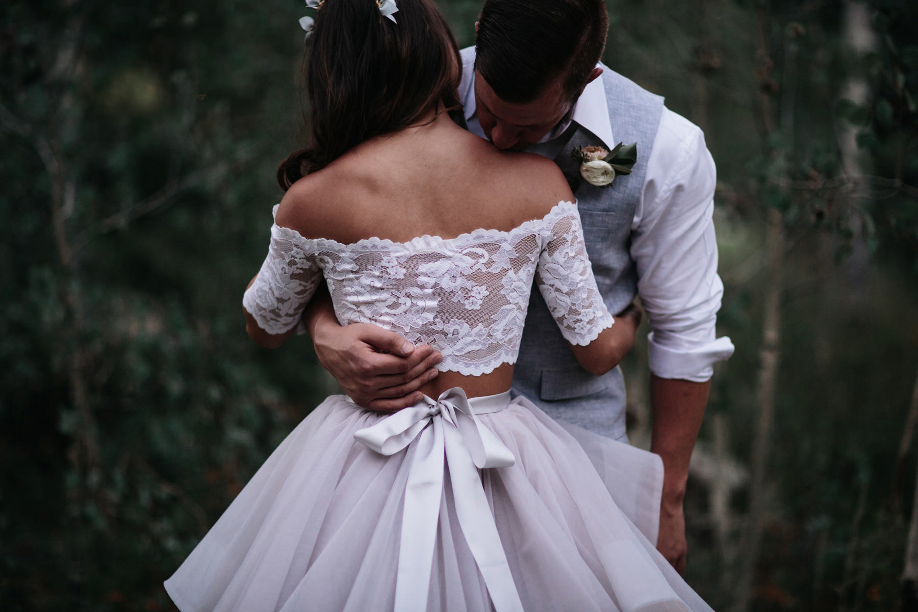 12_Vail Wedding Deck Mountain Top Wedding Vail, Colorado_Kindling Wedding Photography.JPG