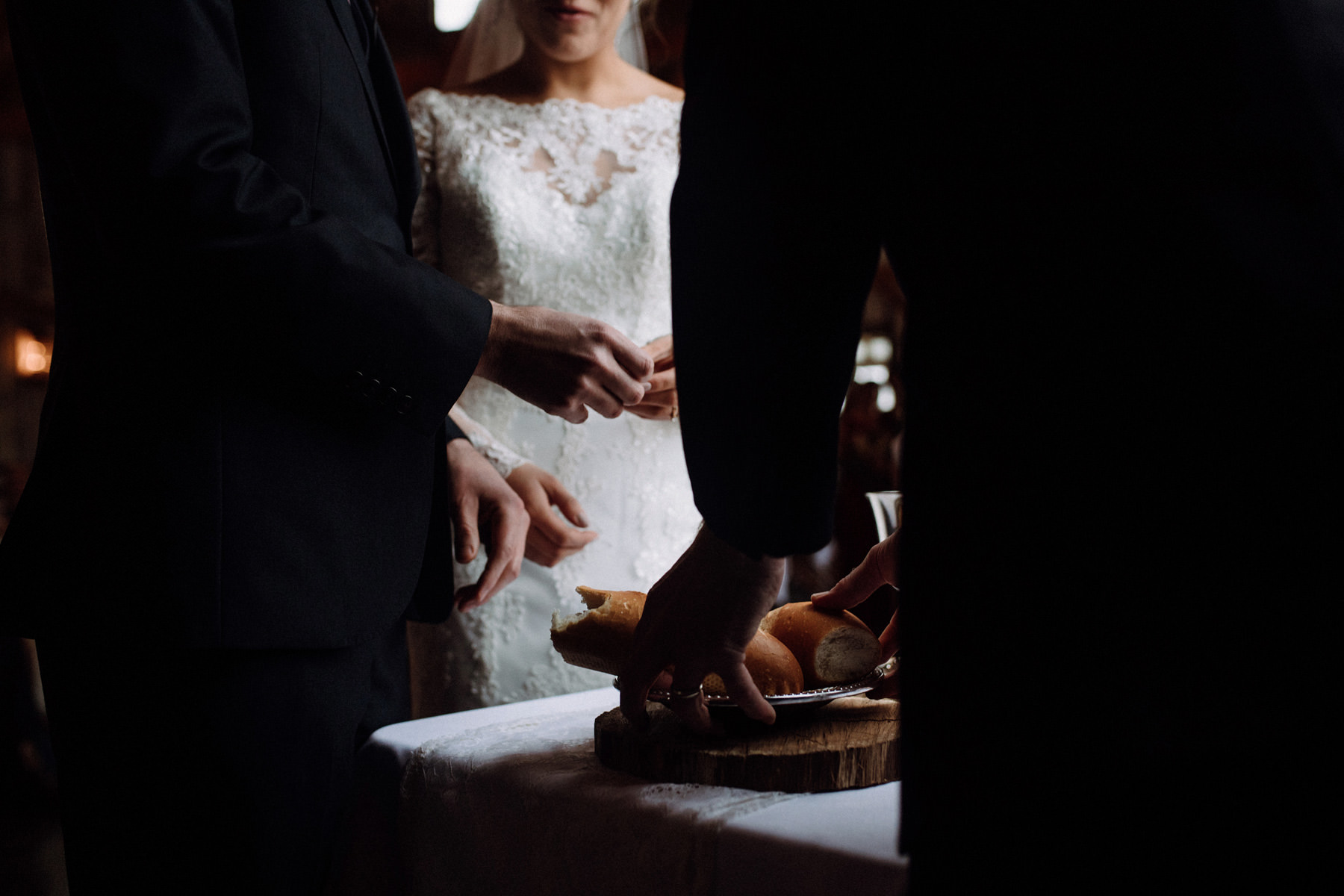 167_Weston Red Barn Farm Winter Wedding Kansas City, Missouri_Kindling Wedding Photography.JPG