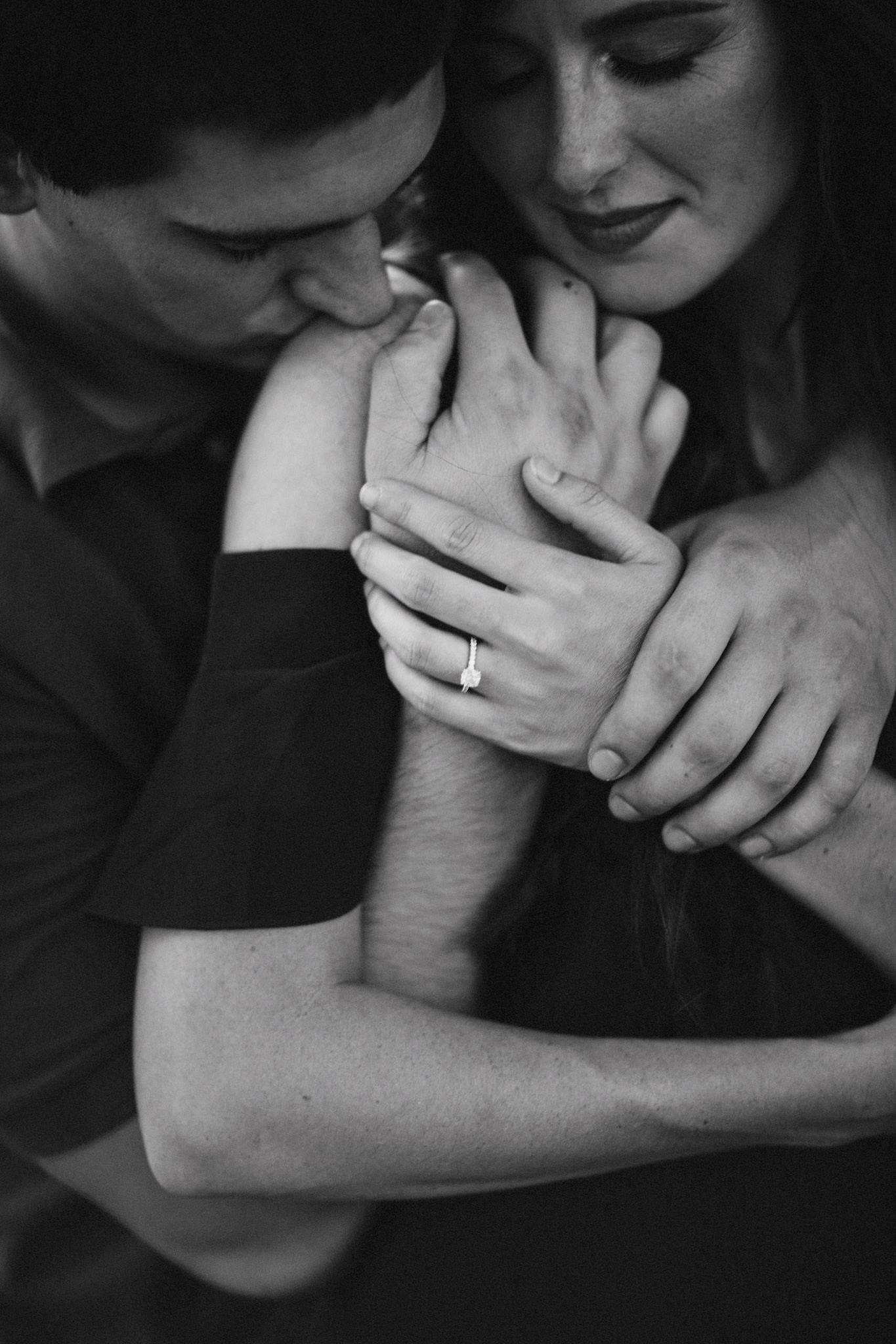 Cliff Drive Engagement Session Kansas City_Kindling Wedding Photography_05.JPG