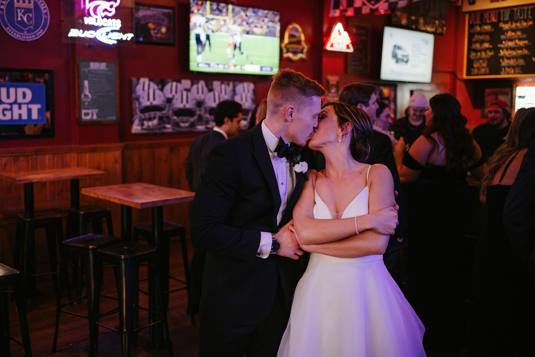 Maddie+DylanWedding_KindlingWeddingPhotography_sneakpeek59.JPG