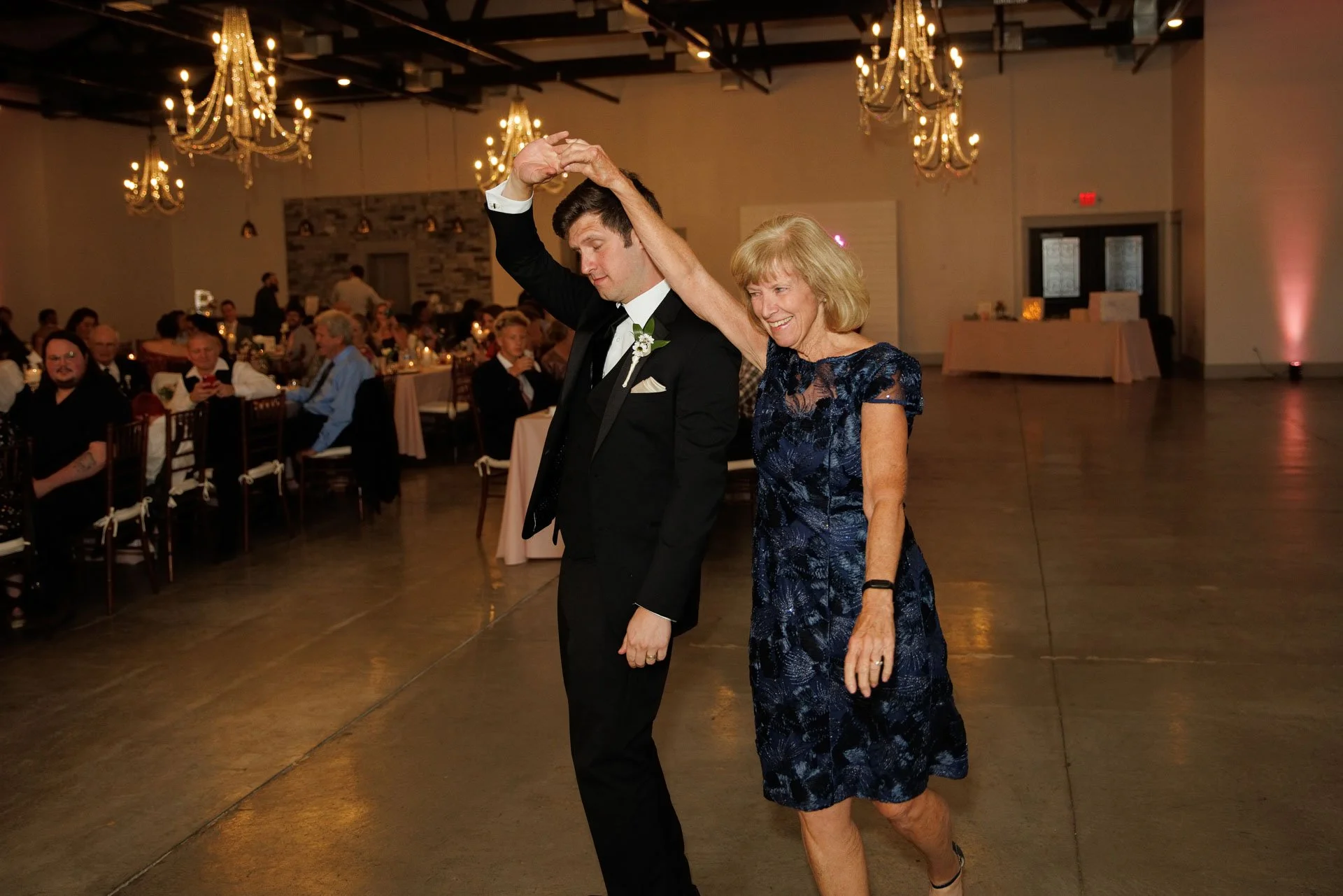 Kindling Wedding Photography Kansas City x Bell of Camden Point Wedding Venue_40.JPG