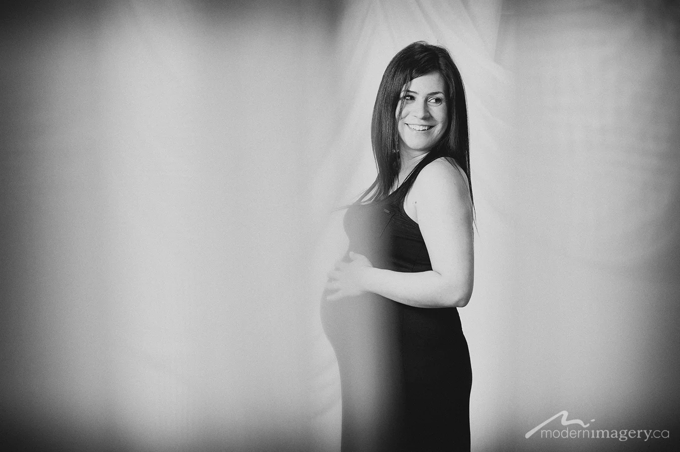 Christina&Rui_Maternity-17.jpg