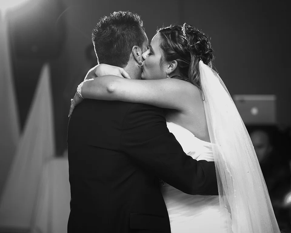 Amanda&Carlo_Teaser-1.jpg