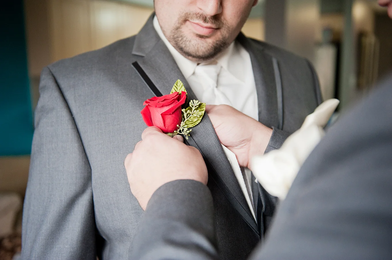 Amanda&James_Preparation-146.jpg