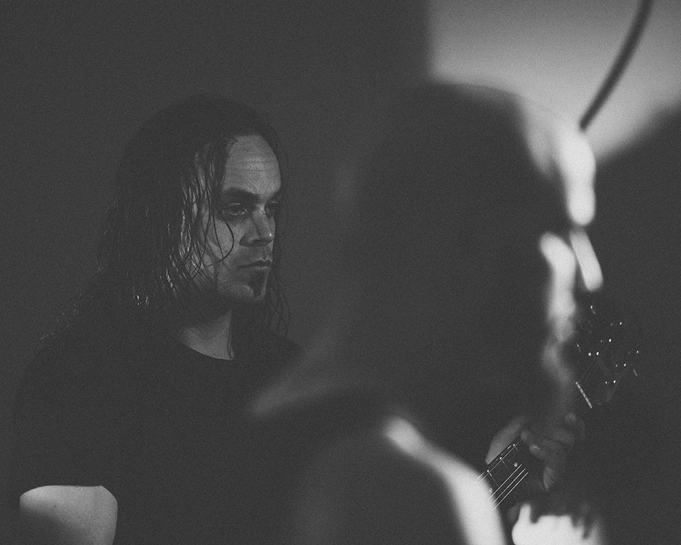 MyHollow_OnBorrowedTime(Performance)_BTS-5.jpg