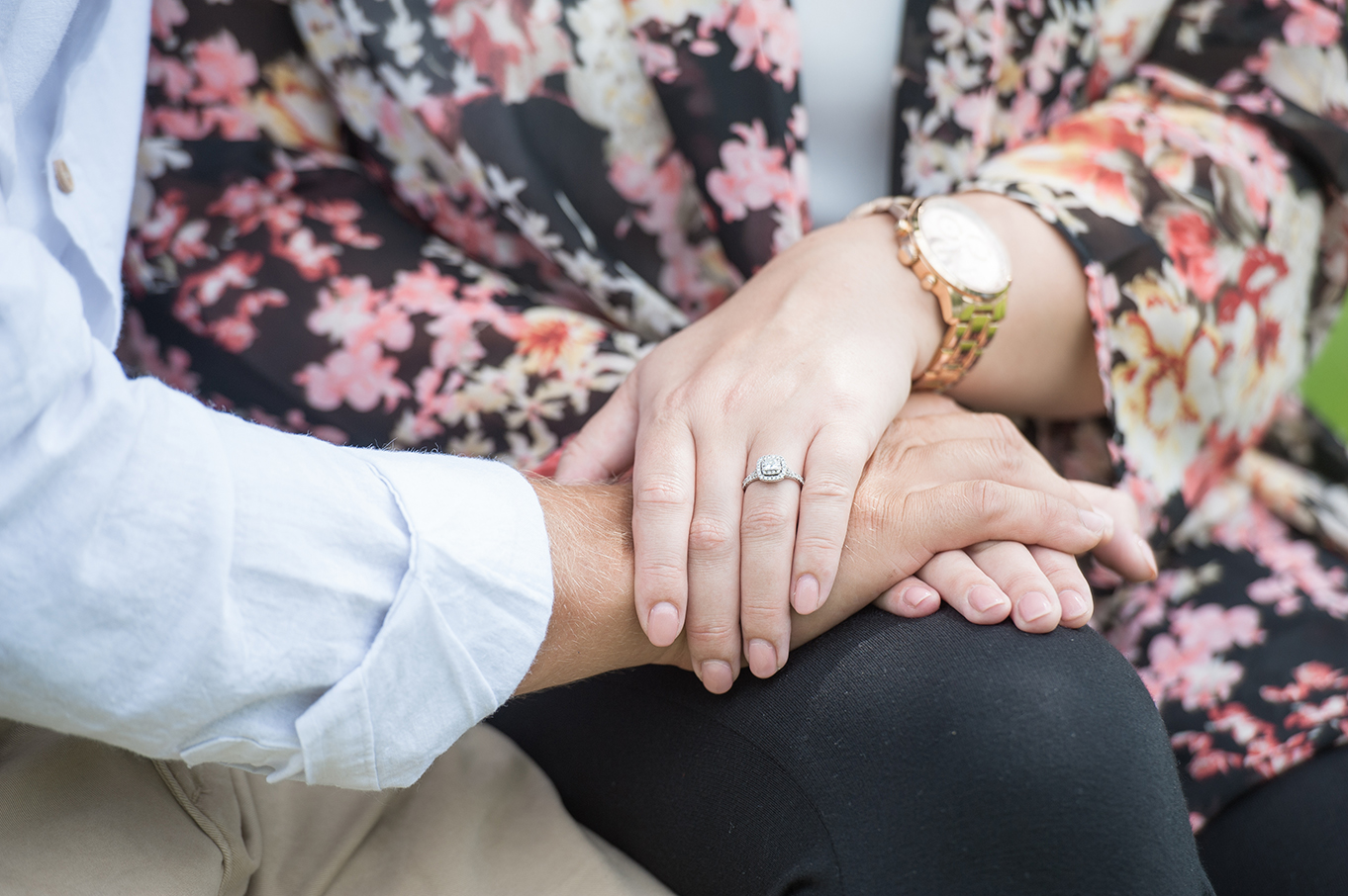 Holly&Rob_EngagementSession-4.jpg