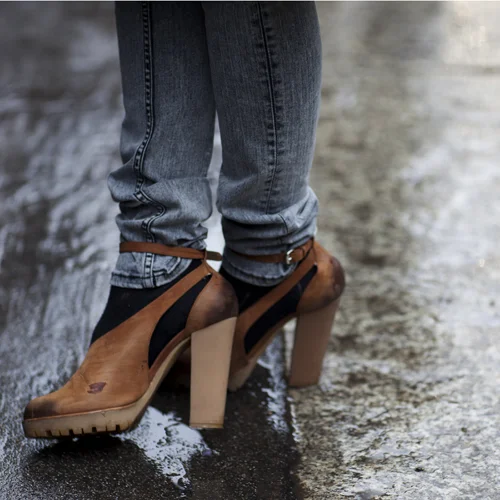 22711Straps_0341Web.jpg