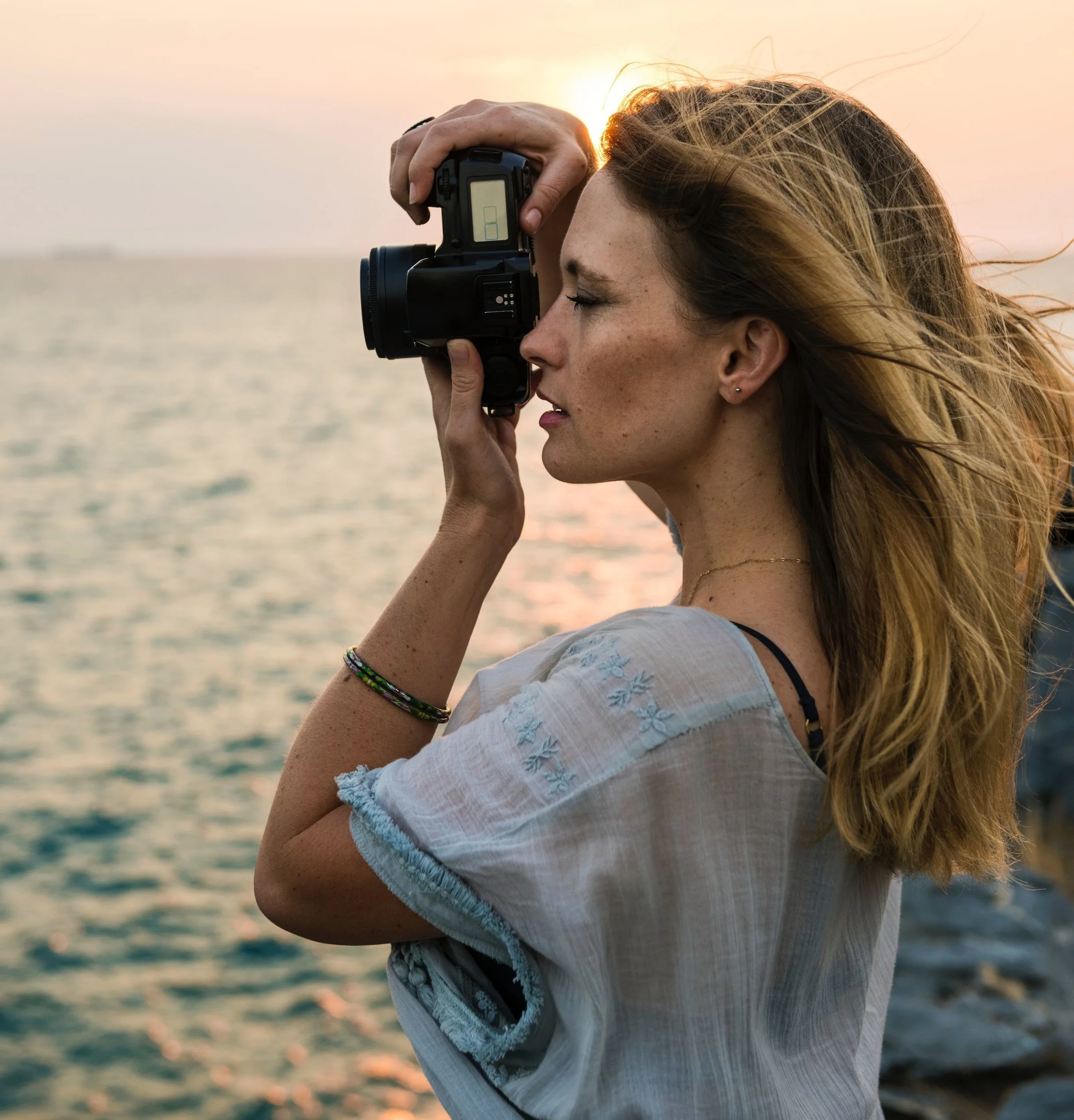 Is there a difference between "making" and "taking" a photo? 