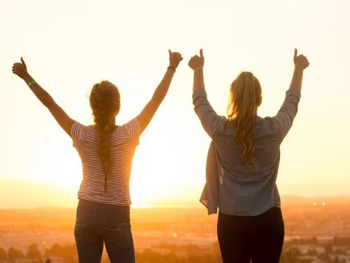 live well quiz - thumbs up.jpeg