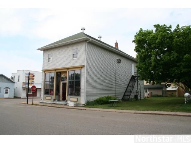 Dougieland Pepin 3rd Sundays Open House - June