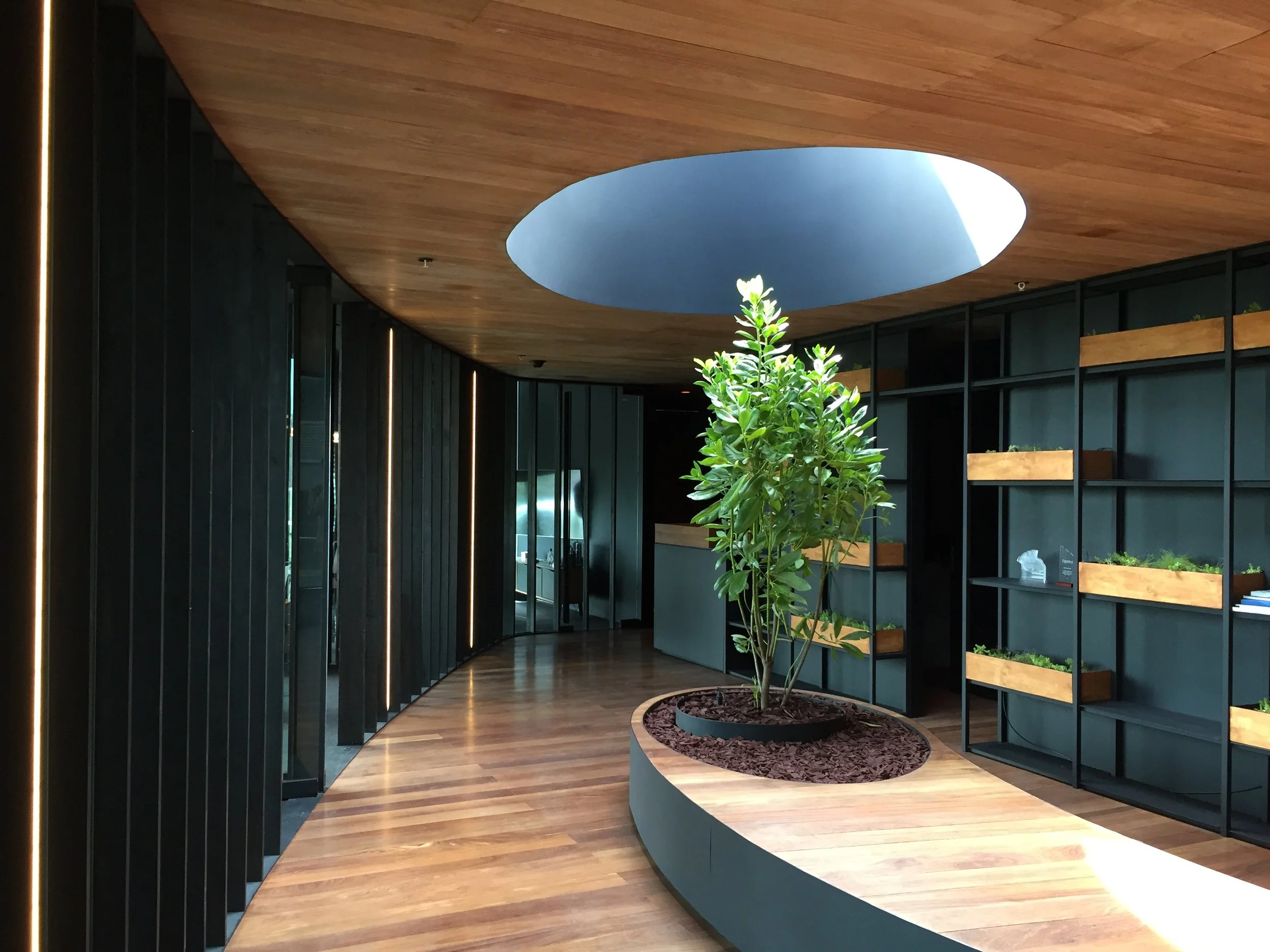 Oficinas Francisco de Aguirre 