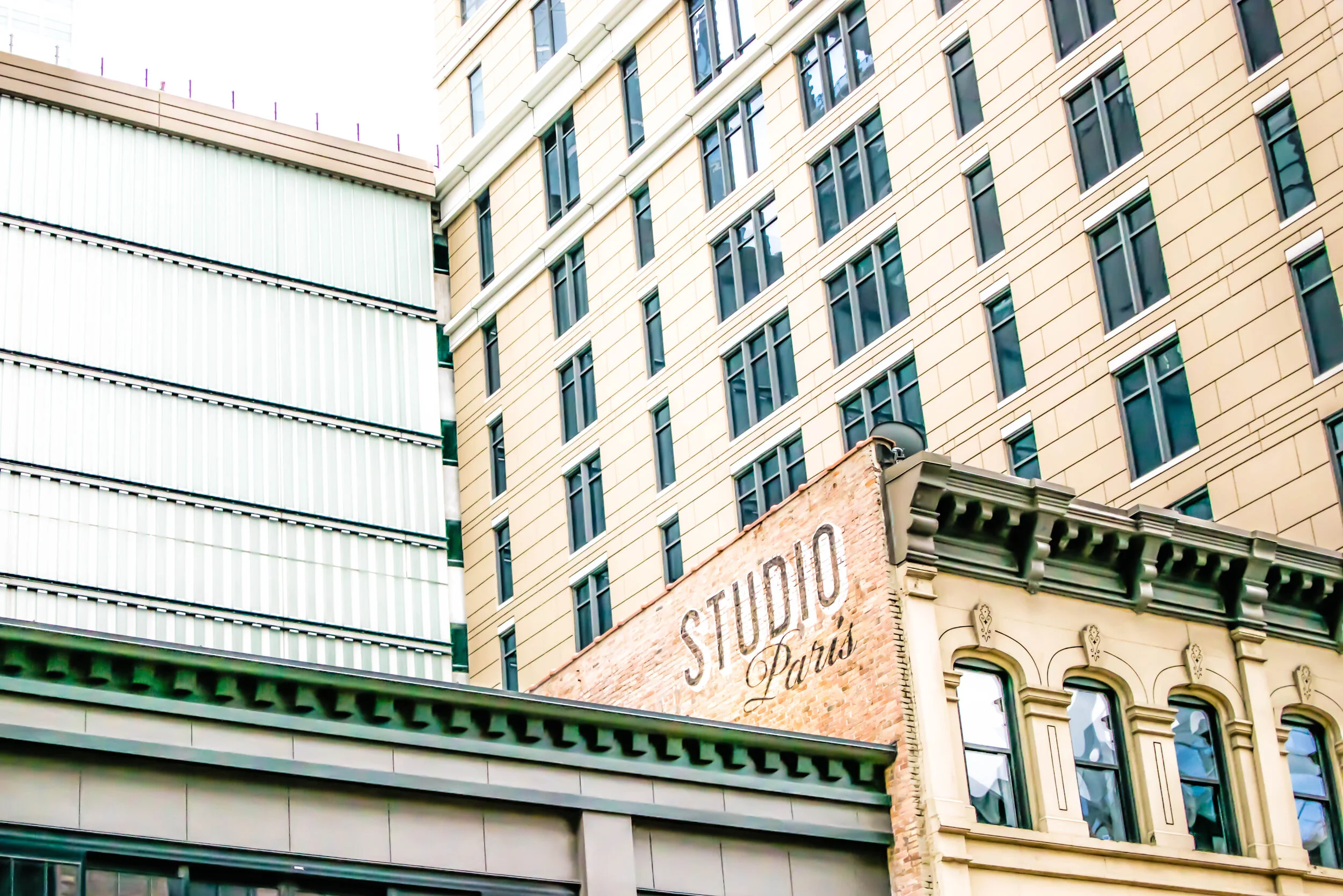 Studio Paris