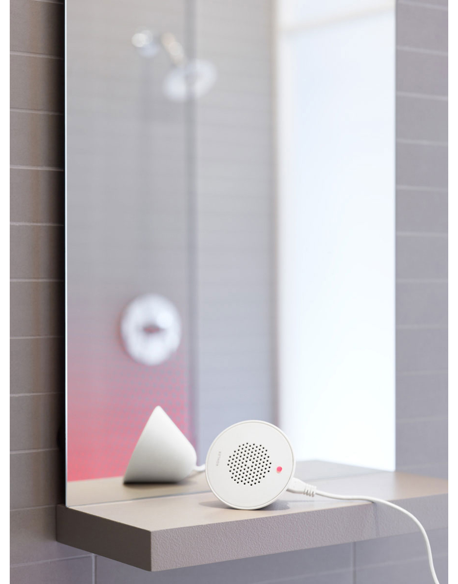 5-moxie-showerhead-marketing.jpg