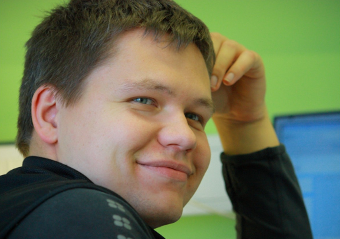 Mardo Koivomagi Postdoctoral researcher October 2013- University of Tartu, Ph.D., Biochemistry mardok@stanford.edu Interests: The biochemistry of cell size control