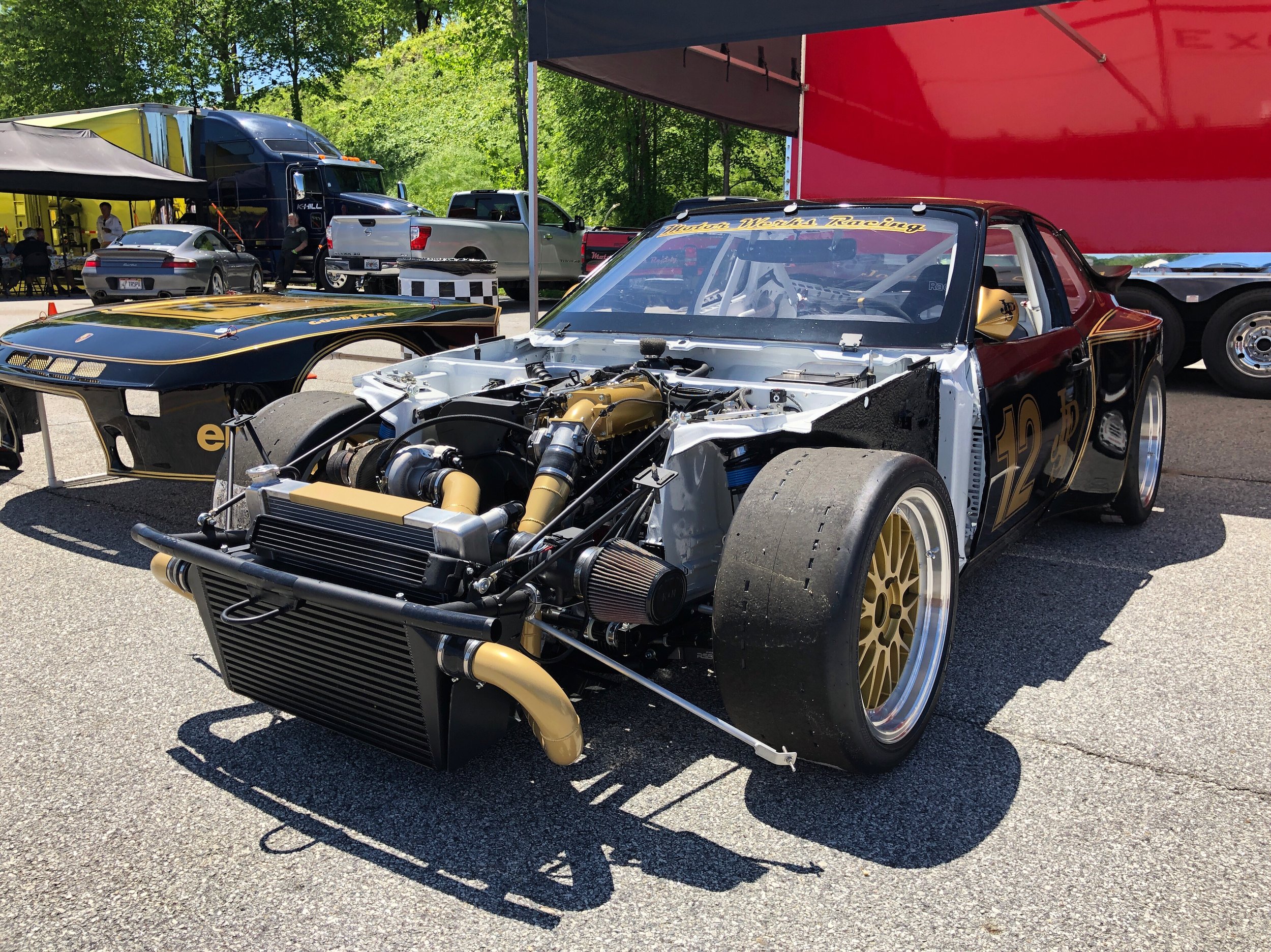 Porsche.jpg