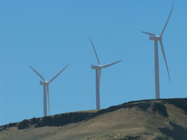 The Columbia River and the wind, it is good for this.