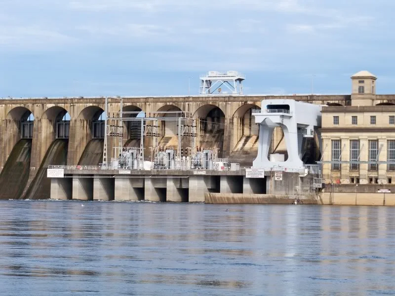 Wilson Dam above Pickwick