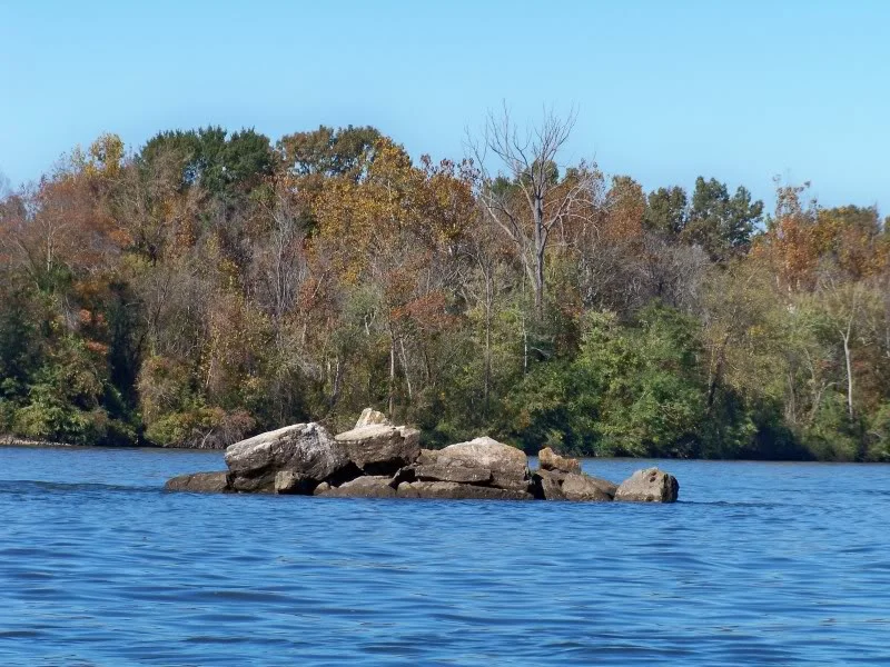 This rock pile is actually a high spot along a ridge line that runs for miles. Most ridge lines here are very long, not obvious, and way off from the shore line.