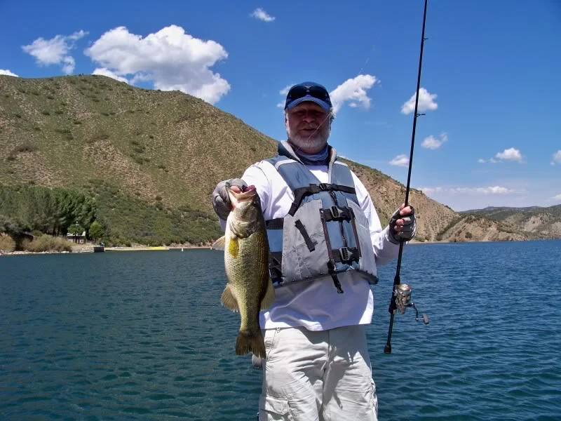 This is a typical 'good' catch a largemouth pushing 3 pounds. This bass was duped with a drop shot rig. A 4.5" straight tail morning dawn Robo worm soaked in craw smelly jelly with a #2 Rebarb hook rigged weedless on 6 pound fluorocarbon.