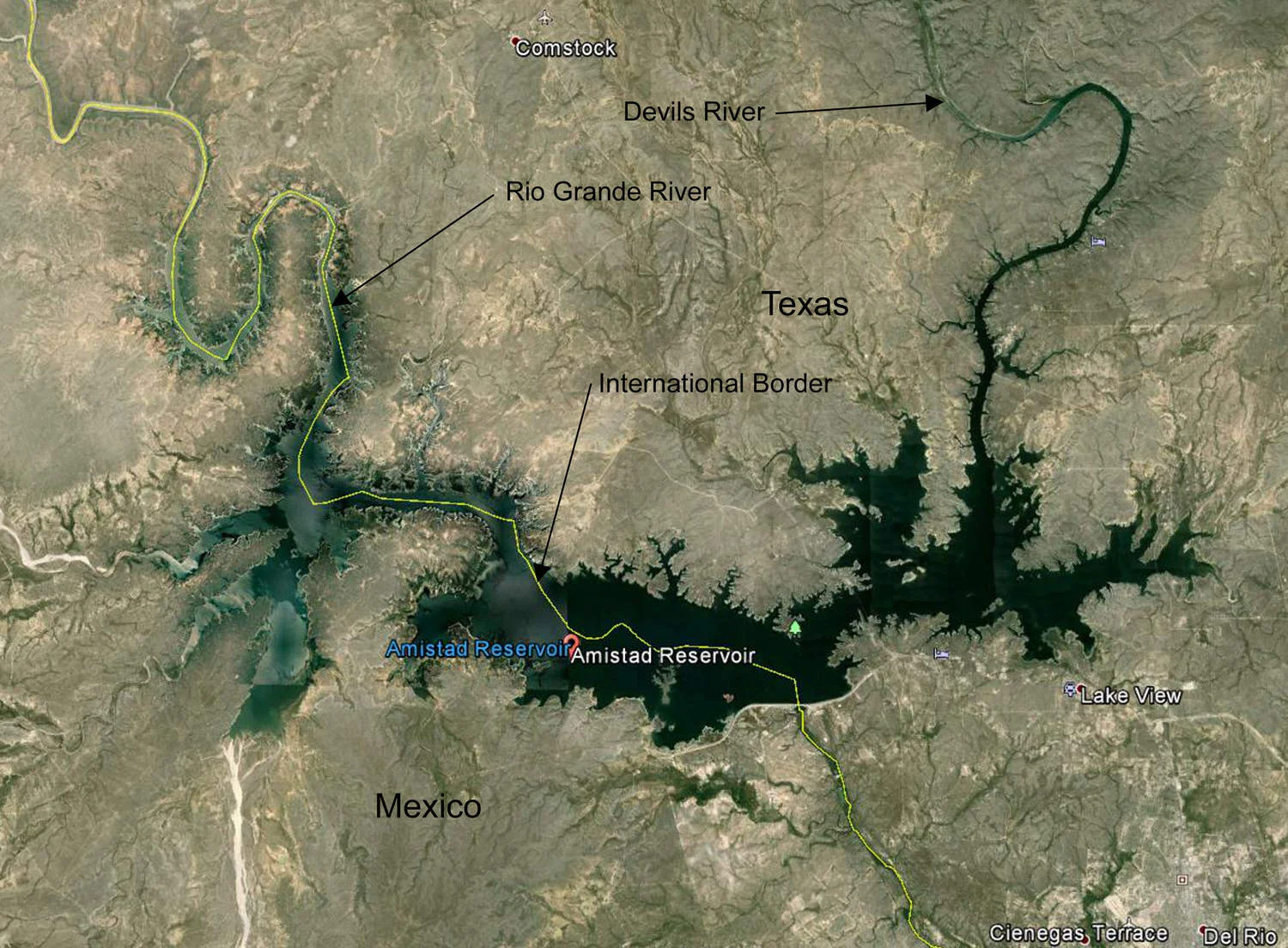 Amistad is the Spanish word for "friendship", suitably given to this reservoir and Dam constructed in 1969 and managed by both the United States and Mexico. The reputation that Amistad holds is that of a premier bass fishery. Fishing new water, a new league and new challenges, I'm excited!